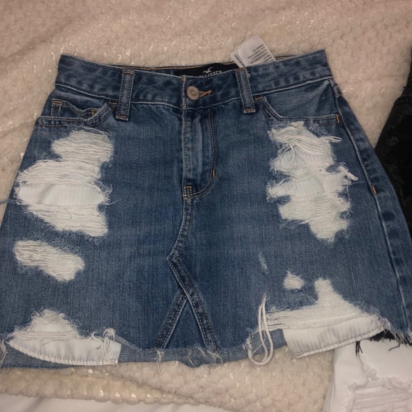 Hollister Denim Skirts - Picture 2 of 5